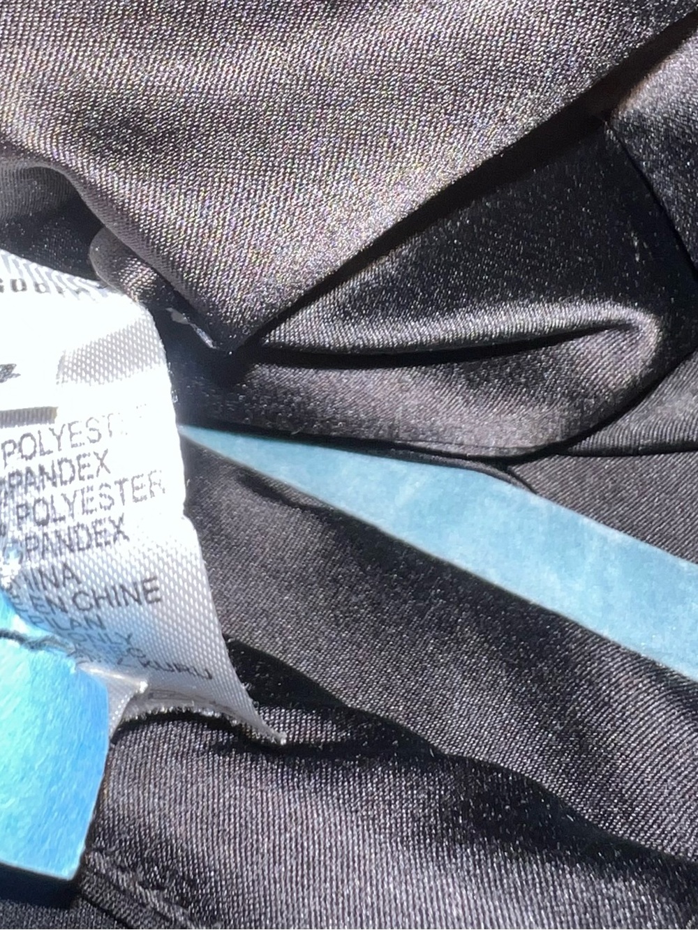 Black Keyhole Dress. - Picture 4 of 4